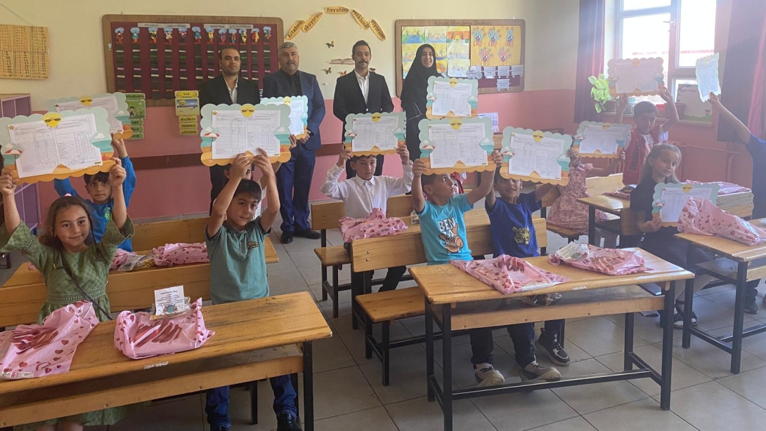 Sene Sonu Karne Töreni Gerçekleştirildi